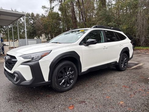 Used 2023 Subaru Outback Onyx Edition image 24