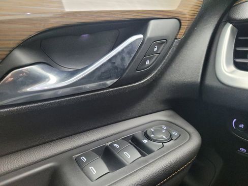 Used 2019 GMC Terrain SLE image 27