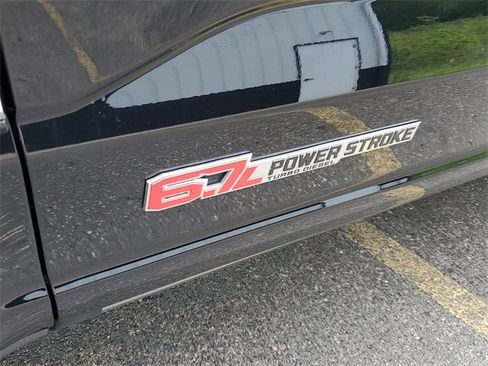 Used 2023 Ford F250 Limited w/ FX4 Off-Road Package image 7