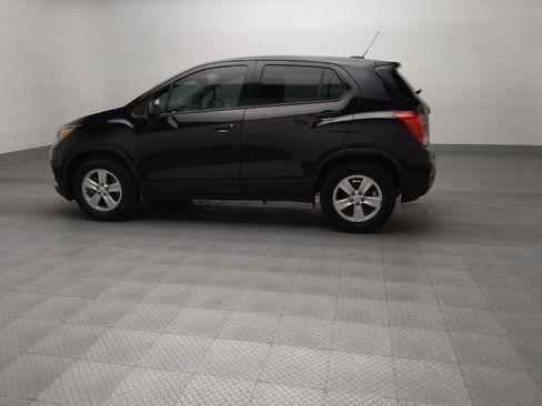 Used 2020 Chevrolet Trax LS w/ Tint and Cruise Package FWD image 3