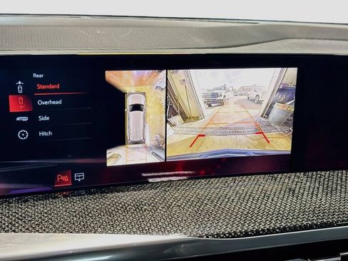 Used 2025 Cadillac Escalade V AWD/4WD image 14
