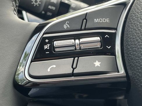 New 2026 Kia Seltos S FWD image 26
