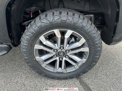 New 2026 Toyota 4Runner Limited AWD/4WD image 9