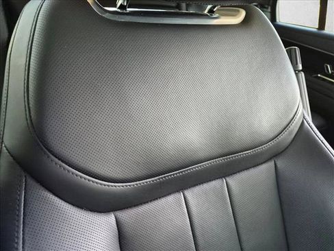 Used 2023 Land Rover Range Rover SE AWD/4WD image 19
