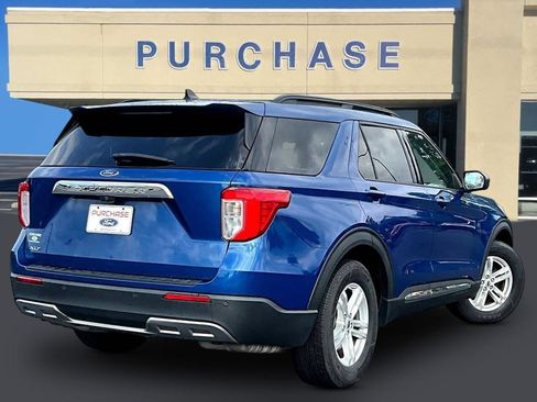 Used 2022 Ford Explorer XLT w/ Equipment Group 202A RWD image 6