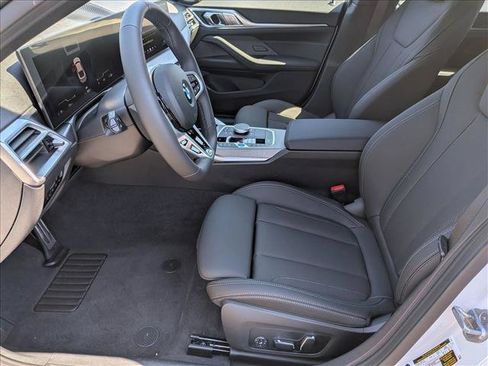 New 2026 BMW i4 xDrive40i w/ M Sport Package AWD/4WD image 4