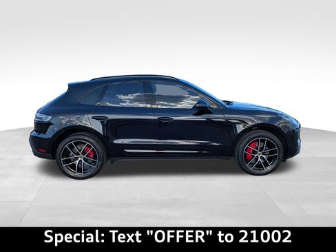 Used 2022 Porsche Macan S image 2