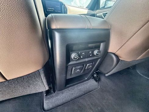 Used 2023 Chevrolet Traverse Premier w/ LPO, Cargo Package FWD image 20