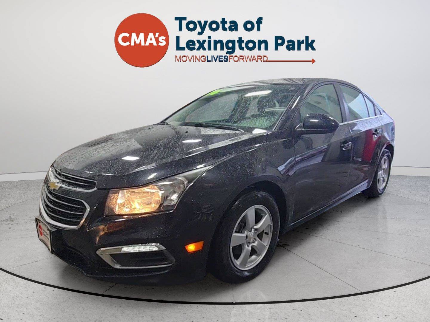 Used 2016 Chevrolet Cruze LT w/ Technology Package FWD image 1