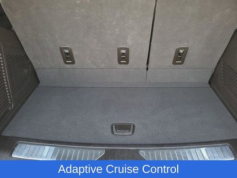 Used 2023 GMC Yukon Denali image 11