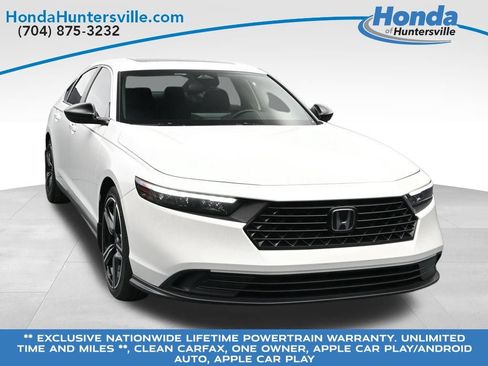 Used 2024 Honda Accord Sport image 1