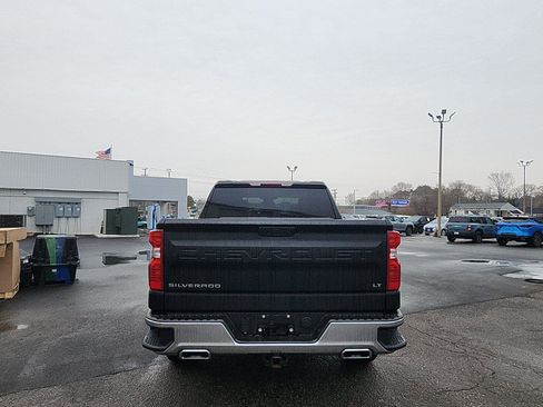 Used 2023 Chevrolet Silverado 1500 LT image 4