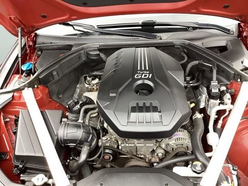 Used 2021 Genesis G70 2.0T image 28