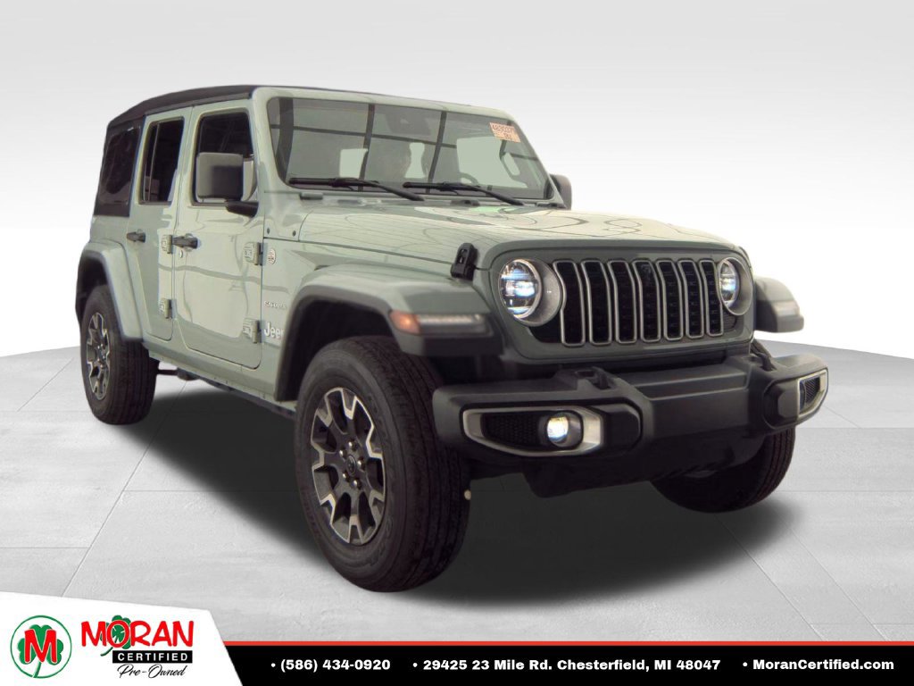 Used 2024 Jeep Wrangler Unlimited Sahara w/ Technology Group AWD/4WD image 4