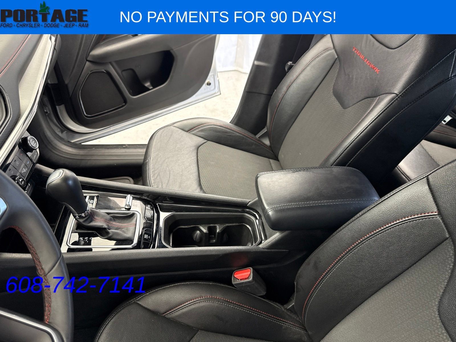 Used 2025 Jeep Compass Trailhawk AWD/4WD image 19