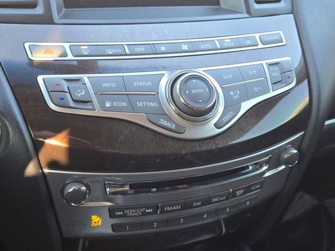 Used 2014 INFINITI QX60 AWD w/ Premium Package image 33