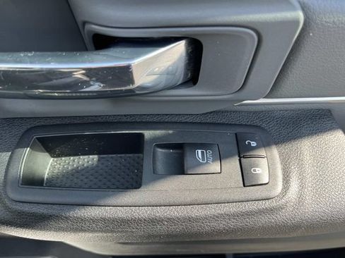 Used 2023 RAM 1500 Classic SLT w/ Electronics Group AWD/4WD image 19