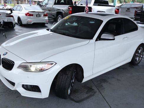 Used 2015 BMW M235i Coupe RWD image 9