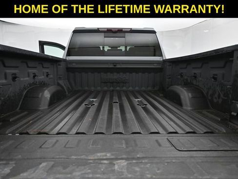 Used 2024 Chevrolet Silverado 3500 High Country w/ Technology Package image 44