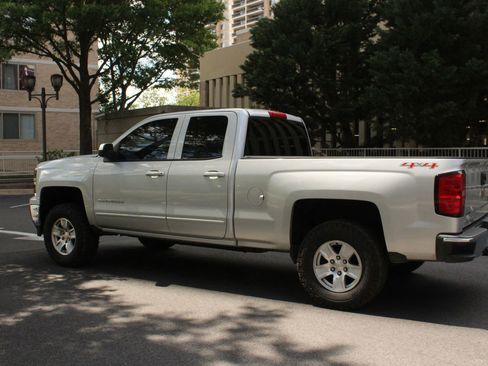 Used 2015 Chevrolet Silverado 1500 LT w/ All Star Edition AWD/4WD image 9