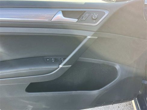 Used 2018 Volkswagen Golf Alltrack SEL image 24