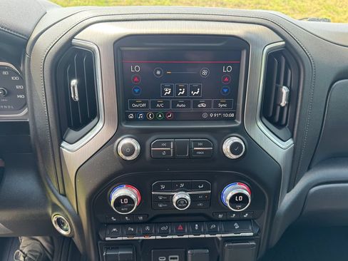 Used 2020 GMC Sierra 1500 Denali w/ Technology Package AWD/4WD image 19