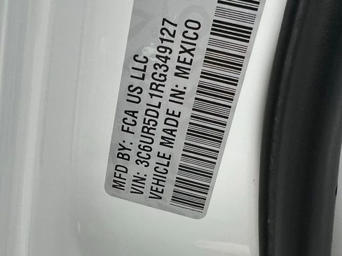 Used 2024 RAM 2500 Big Horn image 34