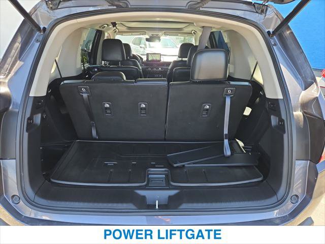 Certified 2023 Honda Pilot Touring image 24