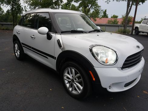 Used 2012 MINI Cooper Countryman FWD image 5