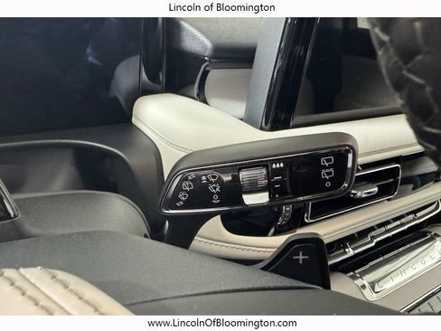 New 2026 Lincoln Aviator Reserve AWD/4WD image 50