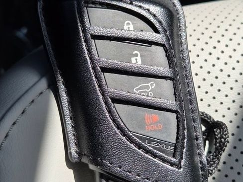 Used 2023 Lexus UX 250h AWD w/ Accessory Package (Z2) image 38