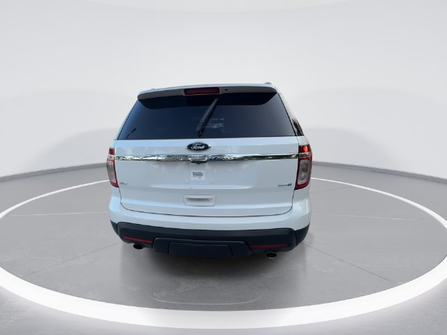 Used 2014 Ford Explorer XLT w/ Equipment Group 202A AWD/4WD image 7