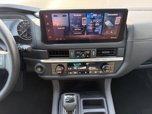 Used 2026 Nissan Pathfinder S AWD/4WD image 25
