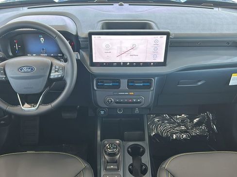 New 2025 Ford Maverick Lobo image 10