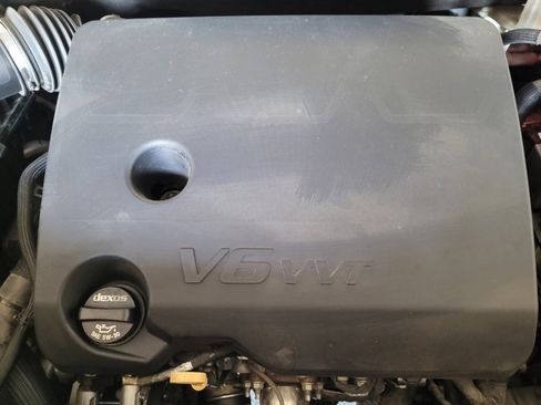 Used 2020 Chevrolet Traverse LS w/ LPO, Floor Liner Package FWD image 30