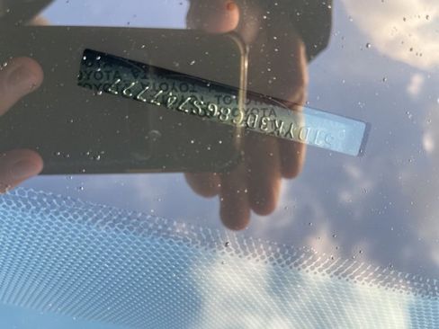 Used 2016 Toyota Sienna XLE Premium image 5