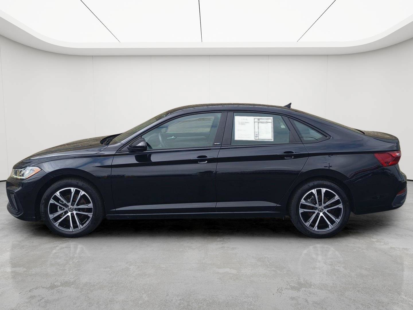 Used 2025 Volkswagen Jetta Sport FWD image 31