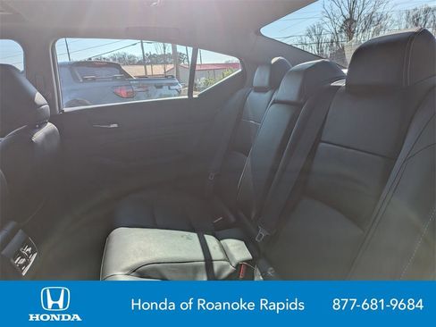 Used 2021 Nissan Altima 2.5 Platinum AWD/4WD image 11