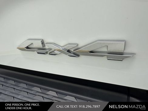 Used 2022 RAM 2500 Laramie AWD/4WD image 18