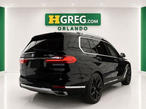Used 2022 BMW X7 xDrive40i w/ Premium Package AWD/4WD image 2