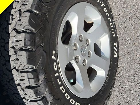 Used 2019 RAM 1500 Big Horn AWD/4WD image 24