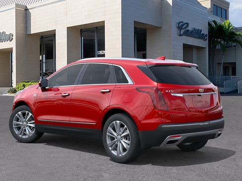 New 2026 Cadillac XT5 Premium Luxury image 3