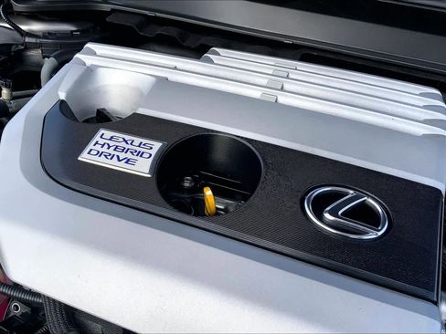 Used 2019 Lexus UX 250h w/ Accessory Package image 31