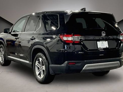 Certified 2025 Honda Pilot EX-L image 4