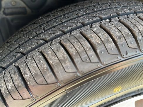 Used 2007 Toyota Yaris Sedan image 7