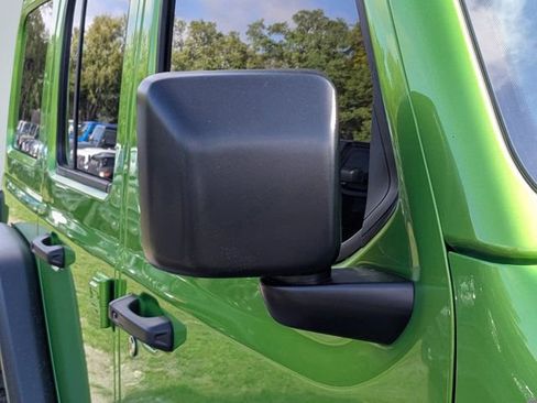 New 2026 Jeep Wrangler Unlimited Rubicon AWD/4WD image 11