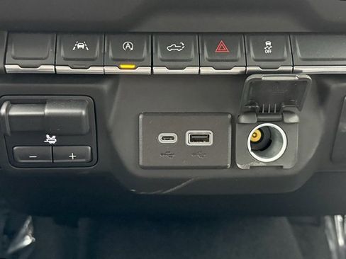 Used 2023 GMC Sierra 1500 Pro w/ Graphite Edition image 11