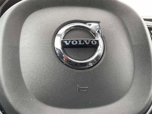 Used 2024 Volvo S60 B5 Plus image 30