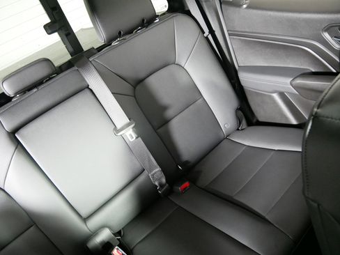 Used 2024 Chevrolet Colorado LT w/ LT Convenience Package III image 14