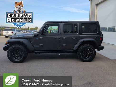 Used 2023 Jeep Wrangler Unlimited w/ Cold Weather Group AWD/4WD image 6